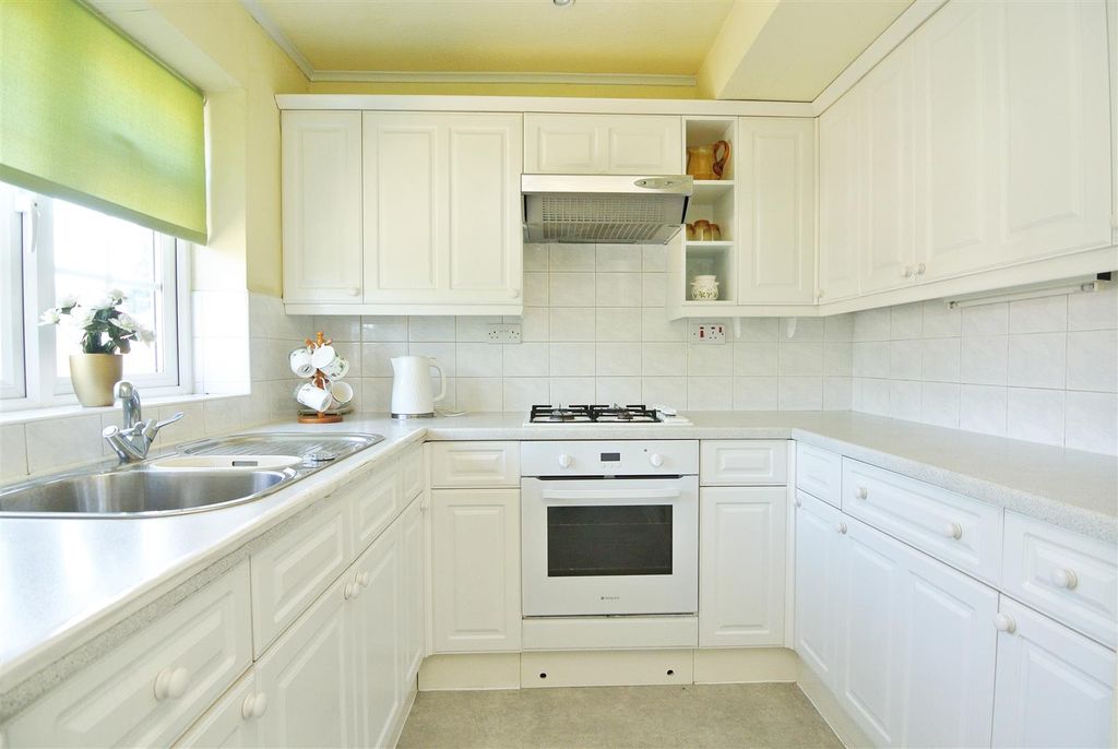 Property photo 2 of 14 Hillcrest Kitchen1.Jpg