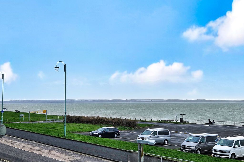 Property photo 2 of 12 View