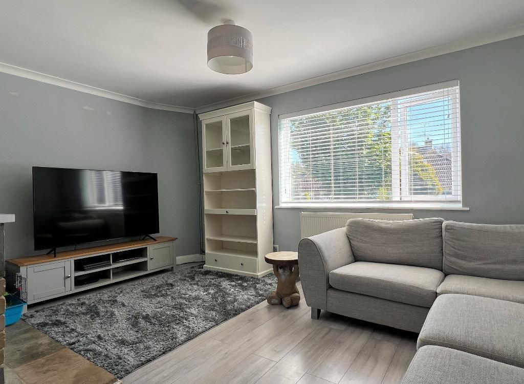 Property photo 3 of 10 Photo 3