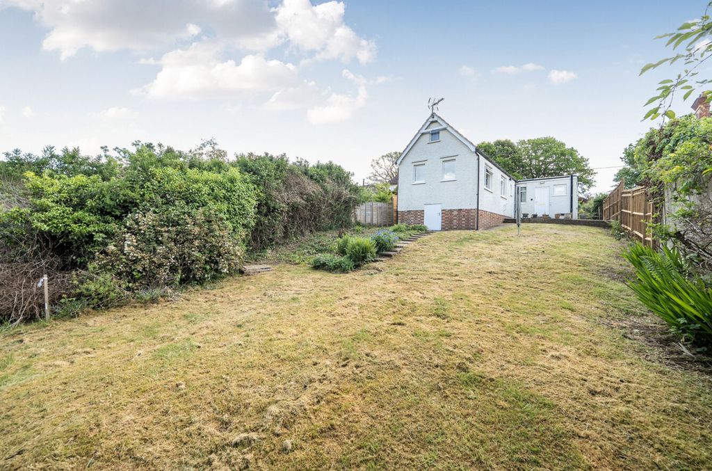 Property photo 2 of 22