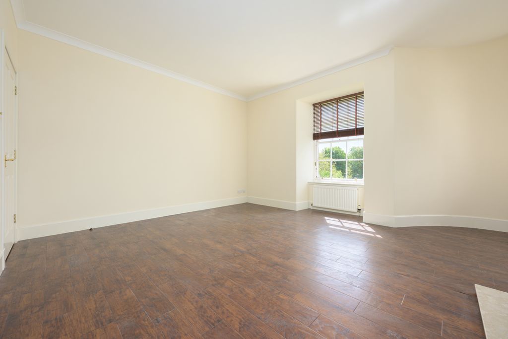 Additional image 6 of 3 bed flat for sale11 Craigflower House, Torryburn KY12