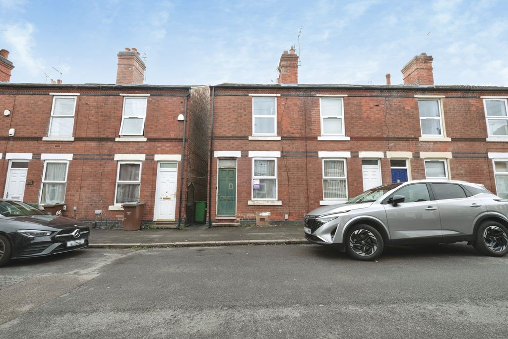 Property photo 1 of 15