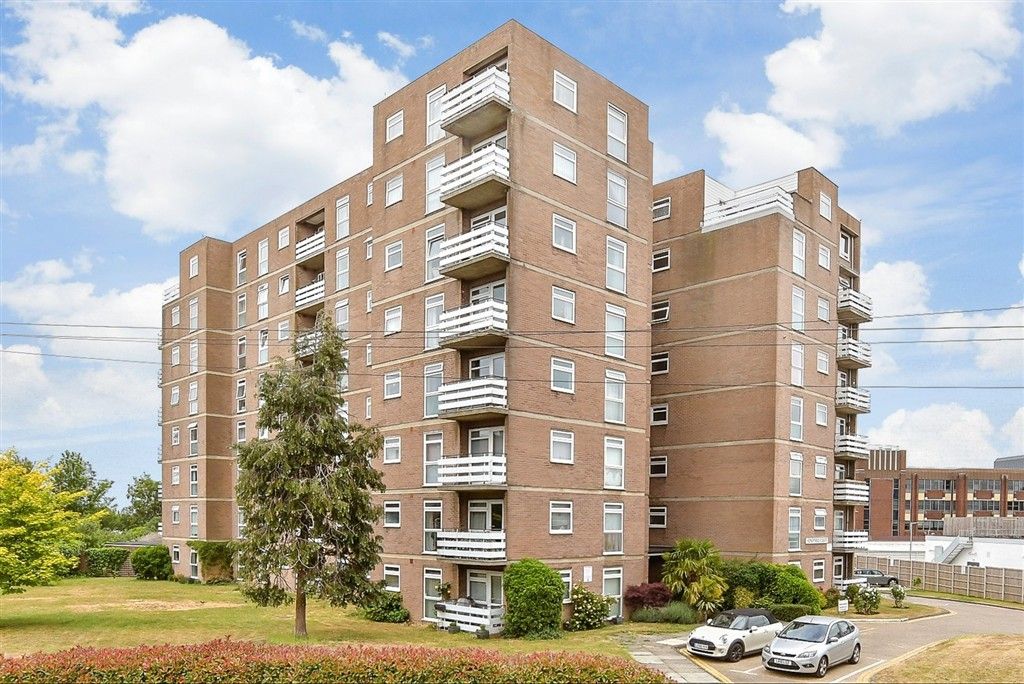 Property photo 1 of 19 External (Web)