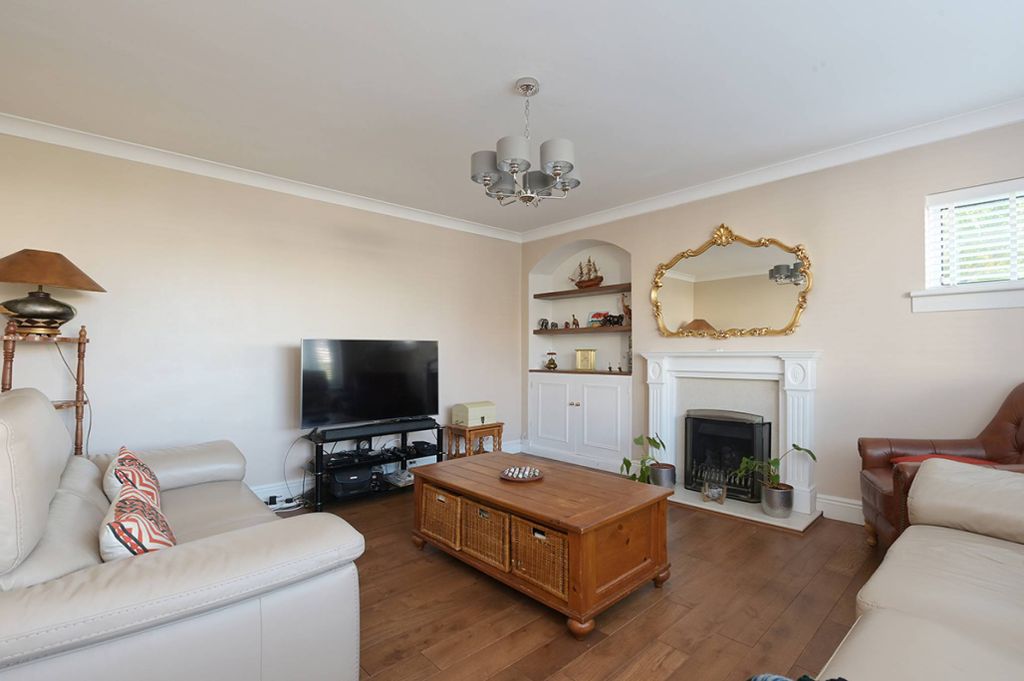 Property photo 3 of 30