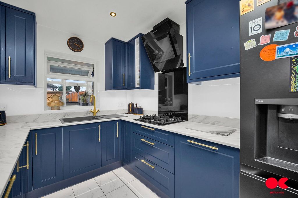 Property photo 3 of 36 Dsc02410.Jpg