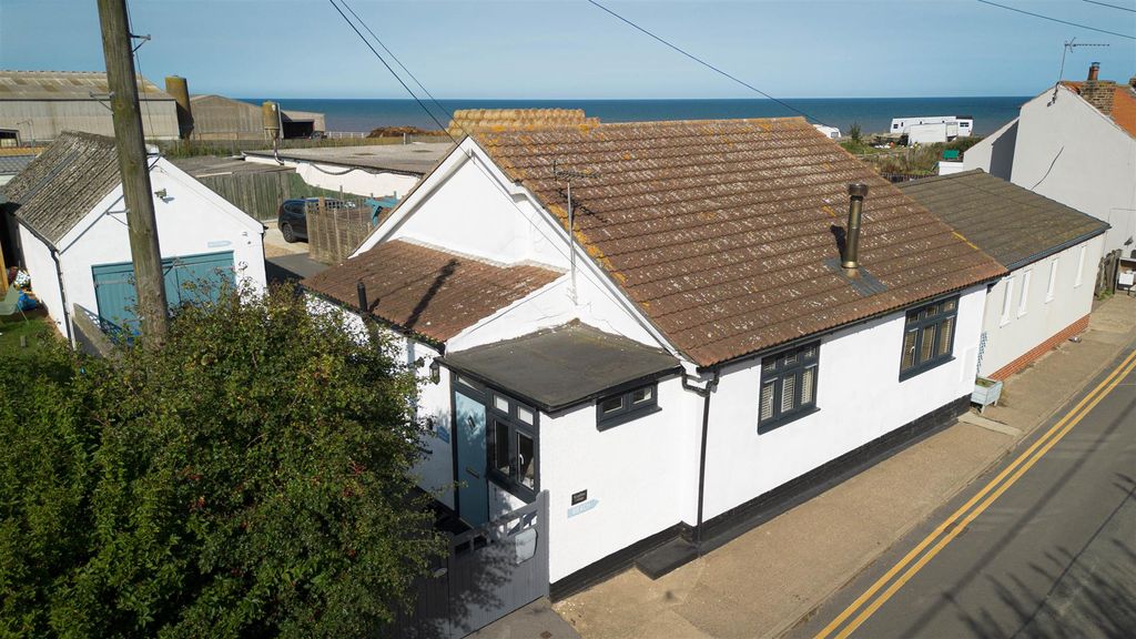 Property photo 1 of 28 Accommodation