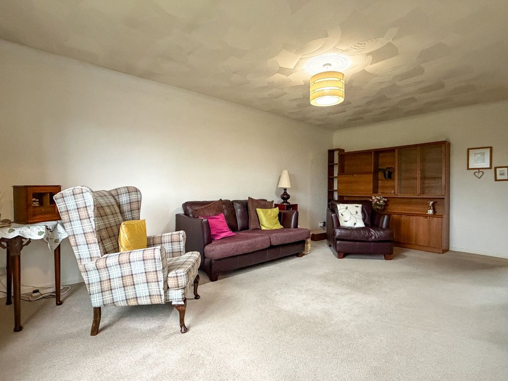 Property photo 3 of 13 4495057