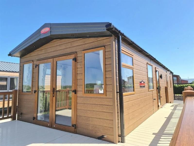 Property photo 1 of 6 Wild Rose - Carnaby-Silverdale-59995