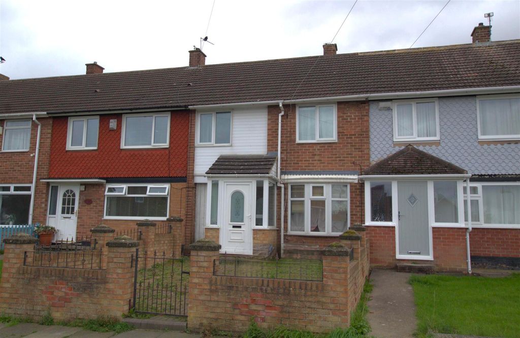 Property photo 1 of 8 Front