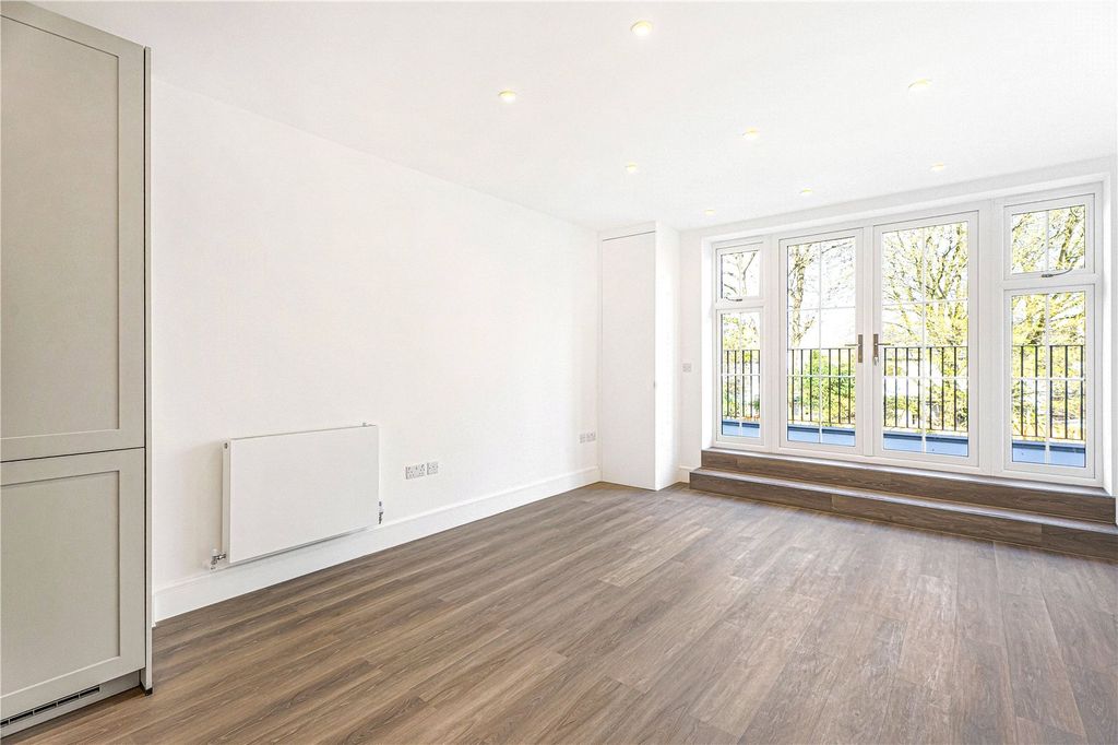 Property photo 1 of 10 Picture No. 26