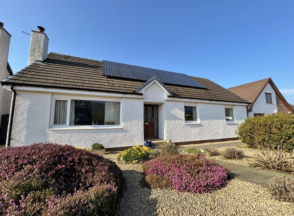 Property photo 1 of 54 Bryncerdd