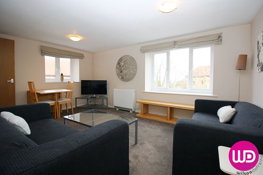 Property photo 2 of 13