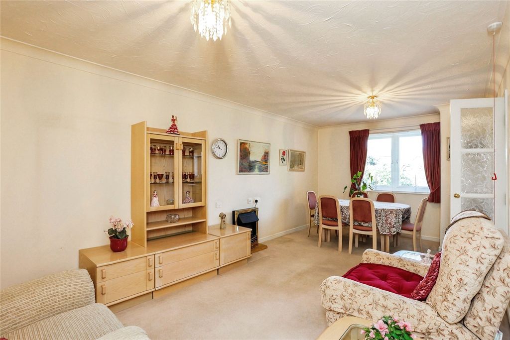 Property photo 2 of 12 Picture No. 09