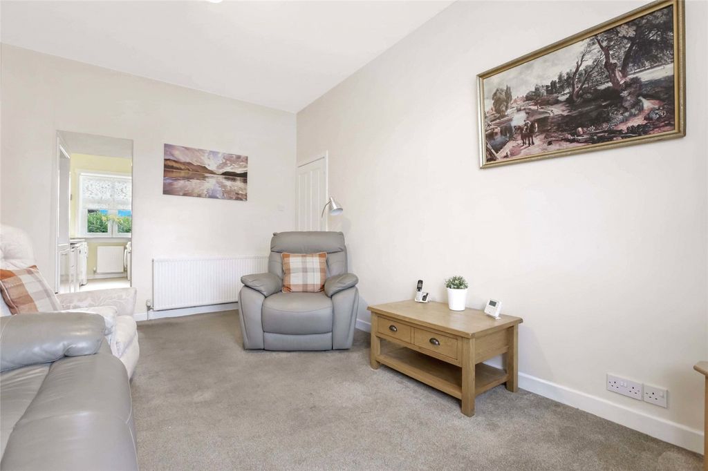 Property photo 3 of 21 Picture No. 07