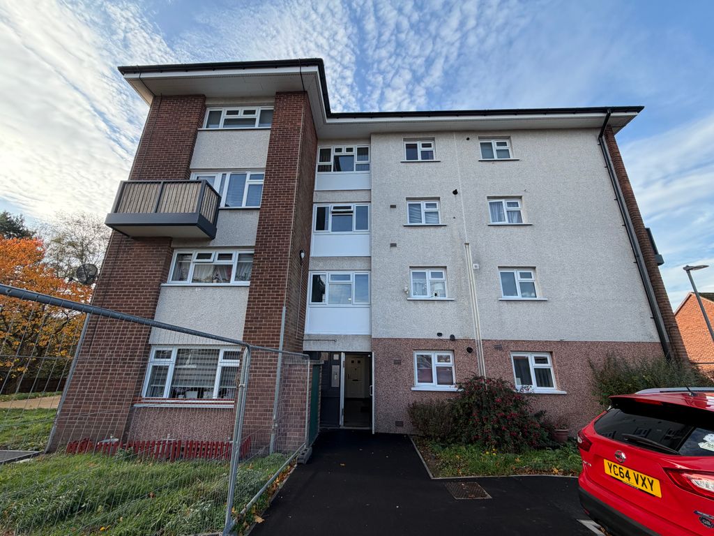 Property photo 1 of 21