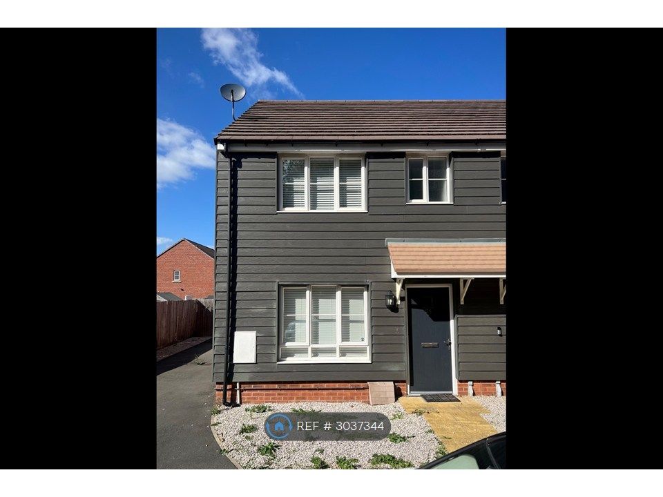 Property photo 1 of 32