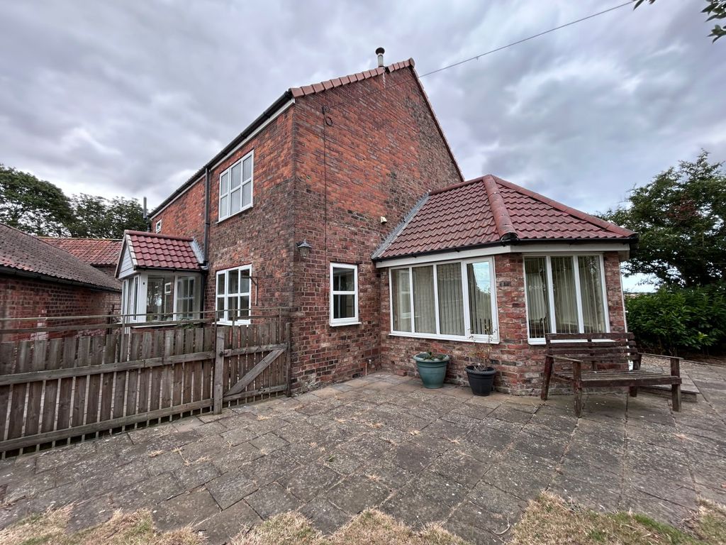 Property photo 1 of 16 Rear External
