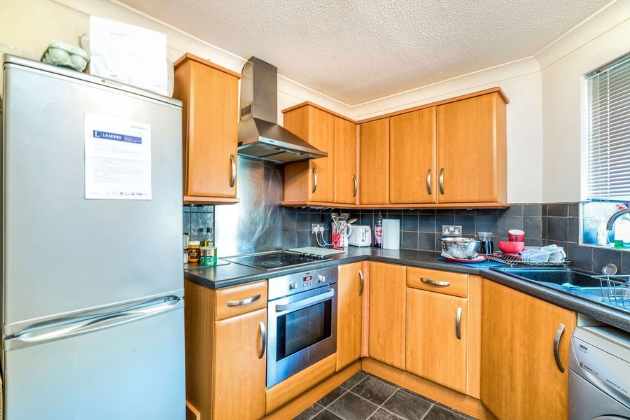 Property photo 2 of 8 3.Jpg