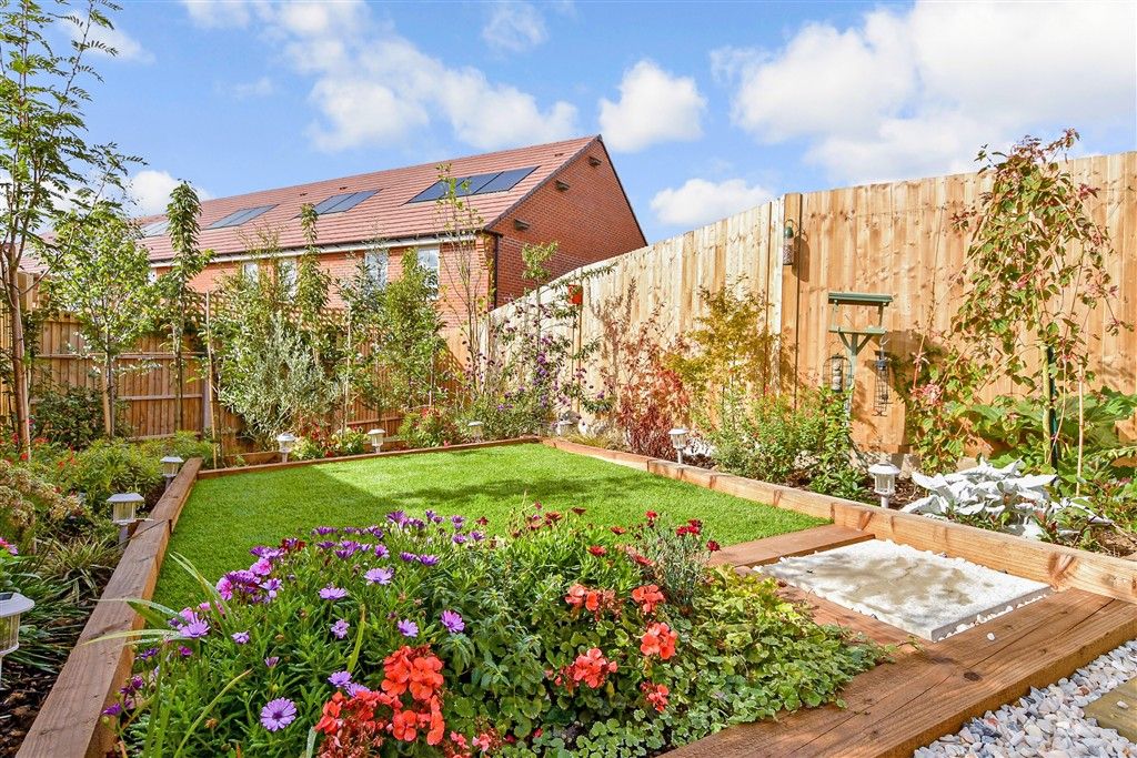 Property photo 2 of 18 Rear Garden