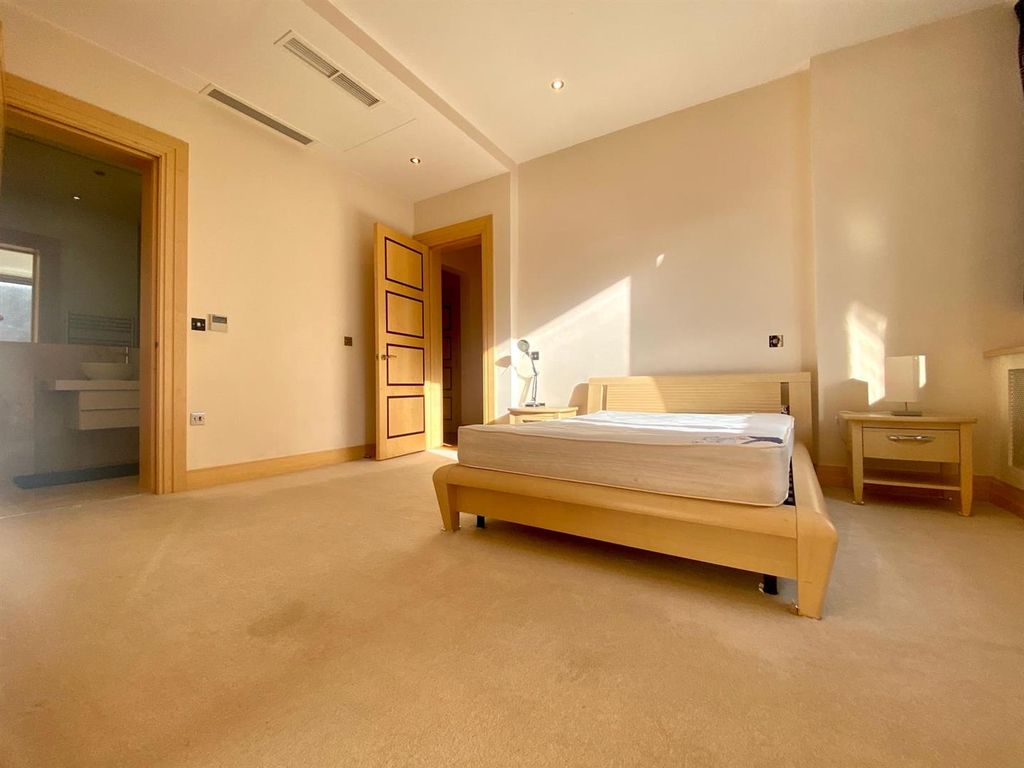 Property photo 2 of 10 Im9.Jpg