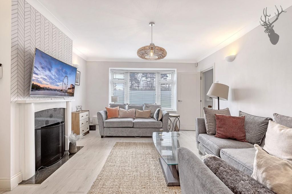 Property photo 3 of 22