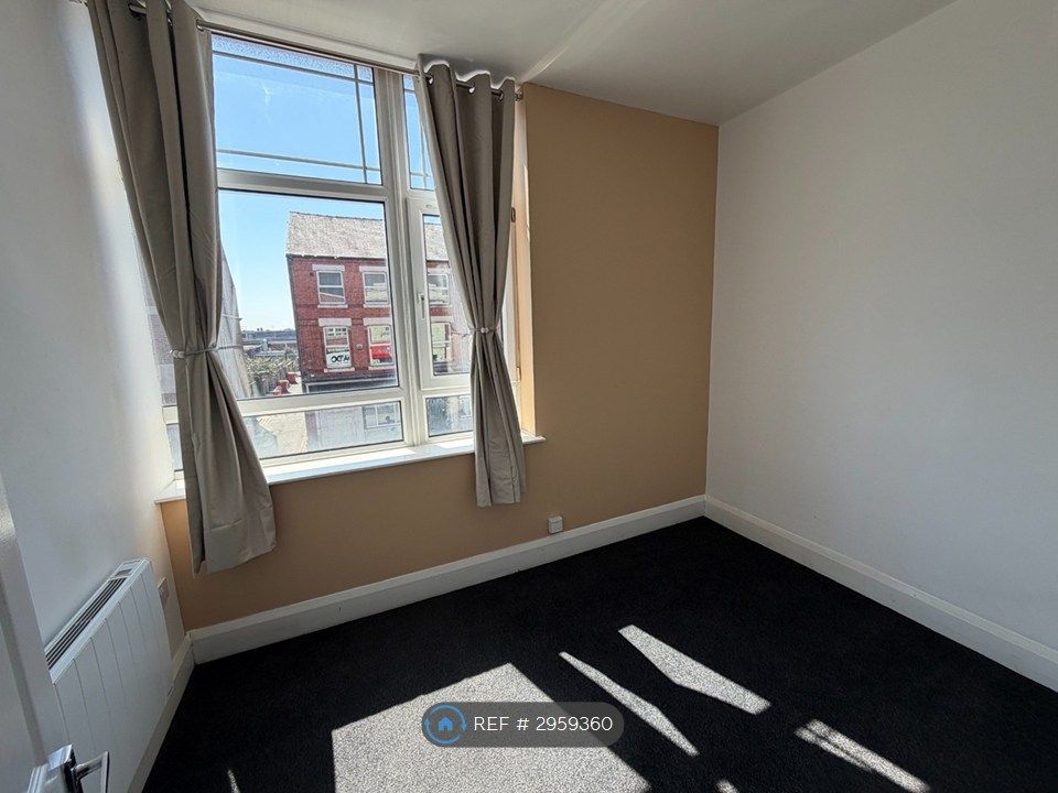 Property photo 3 of 5