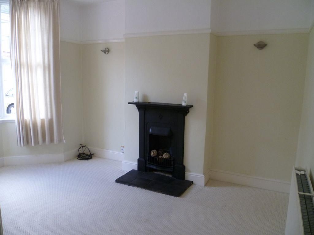 Property photo 3 of 8