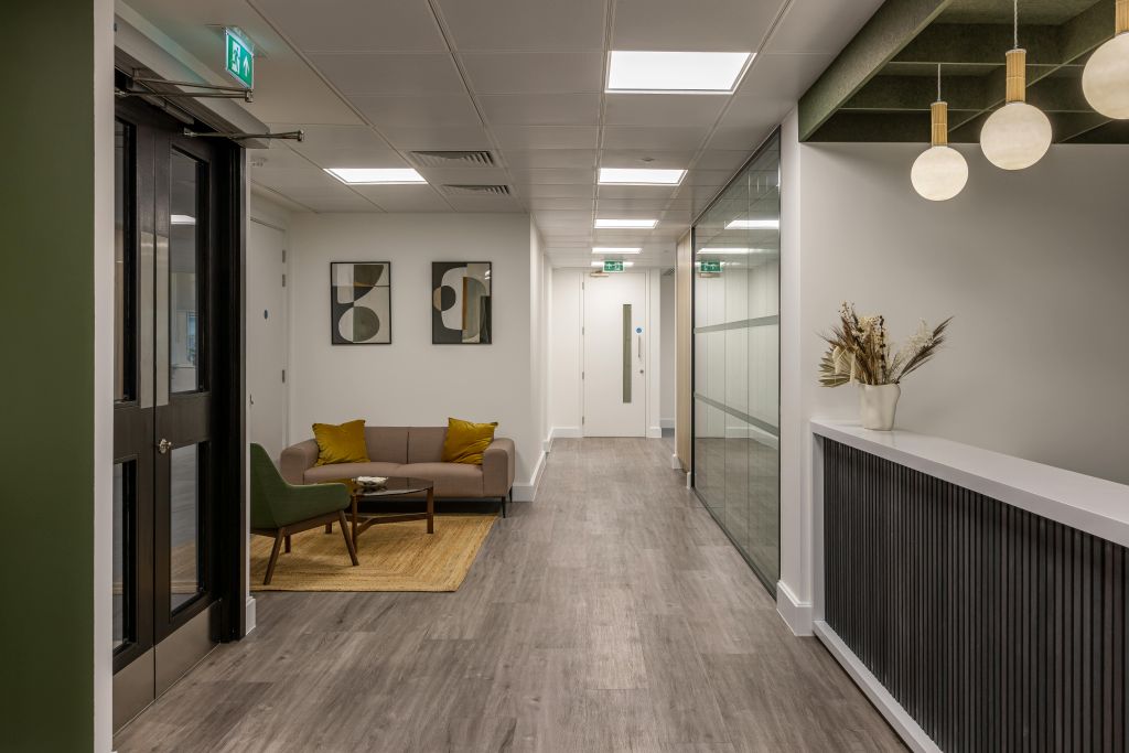 Property photo 2 of 15 Jbp_Lre_4Mps_High_002.Jpg