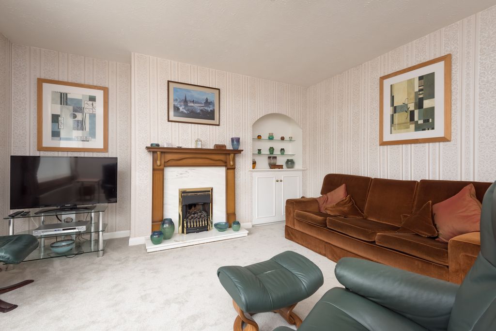 Property photo 3 of 16 Property Image 3