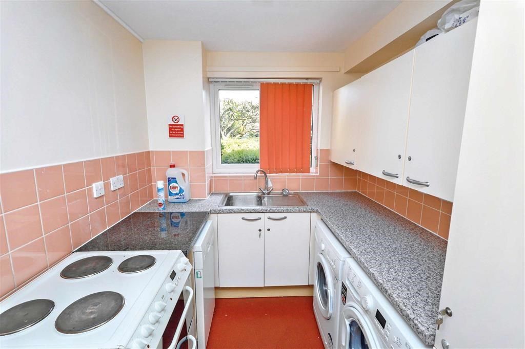 Property photo 3 of 5