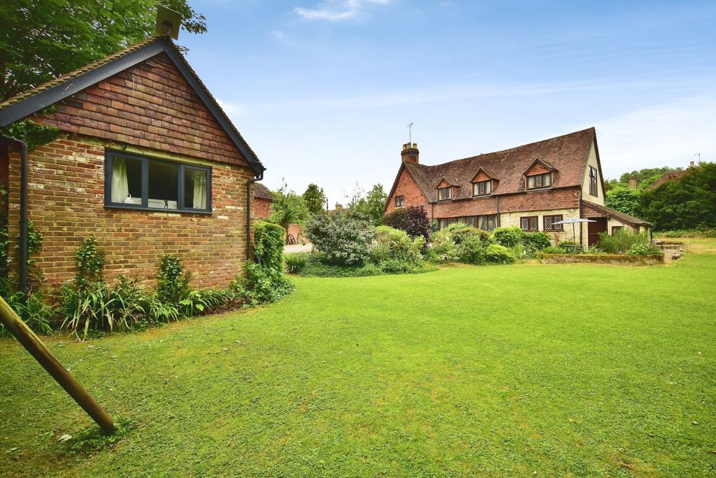 Property photo 1 of 20 Rear Garden &amp; Office