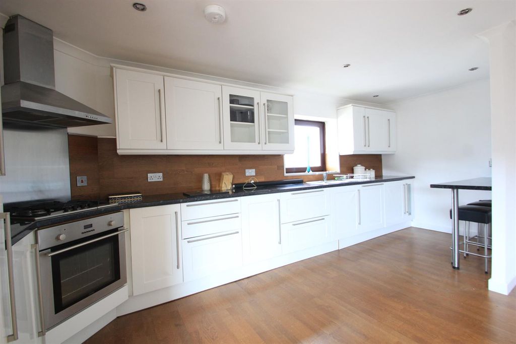 Property photo 3 of 5 Img_1884.Jpg