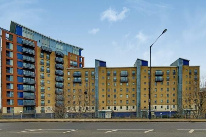 Property photo 2 of 19 Outside-Western-Beach.Jpeg