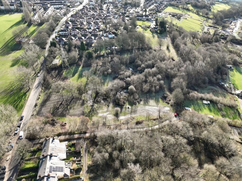 Property photo 1 of 3 Picture No. 17