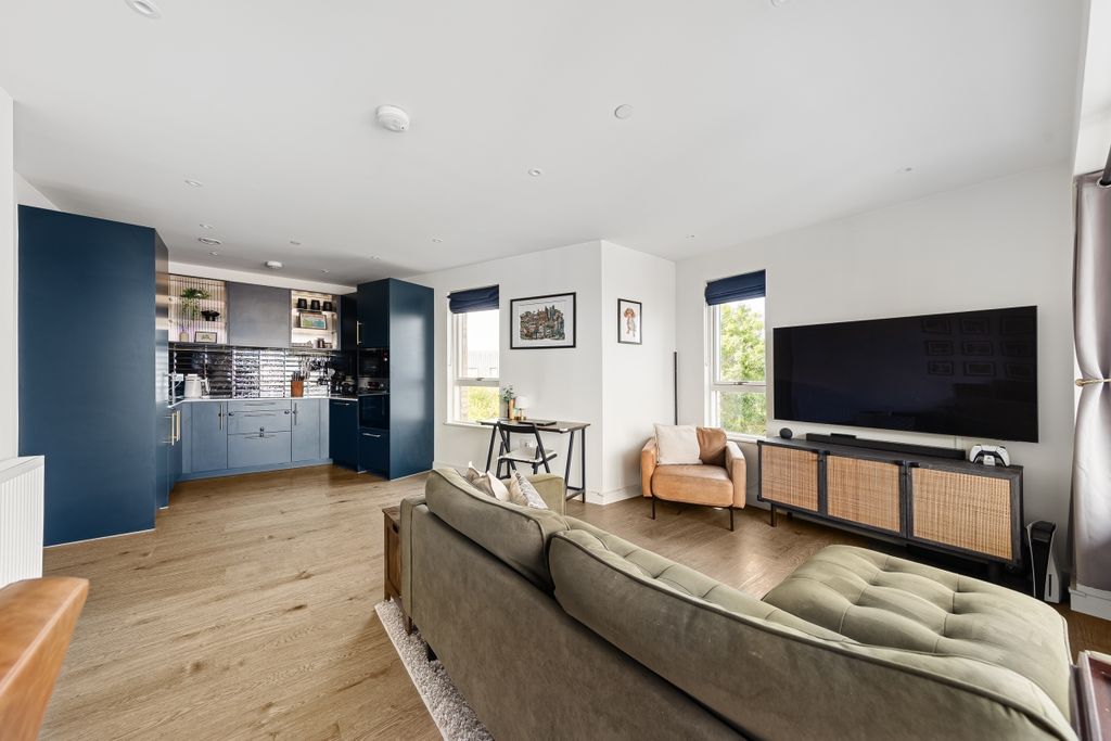 Property photo 1 of 21 094A6577
