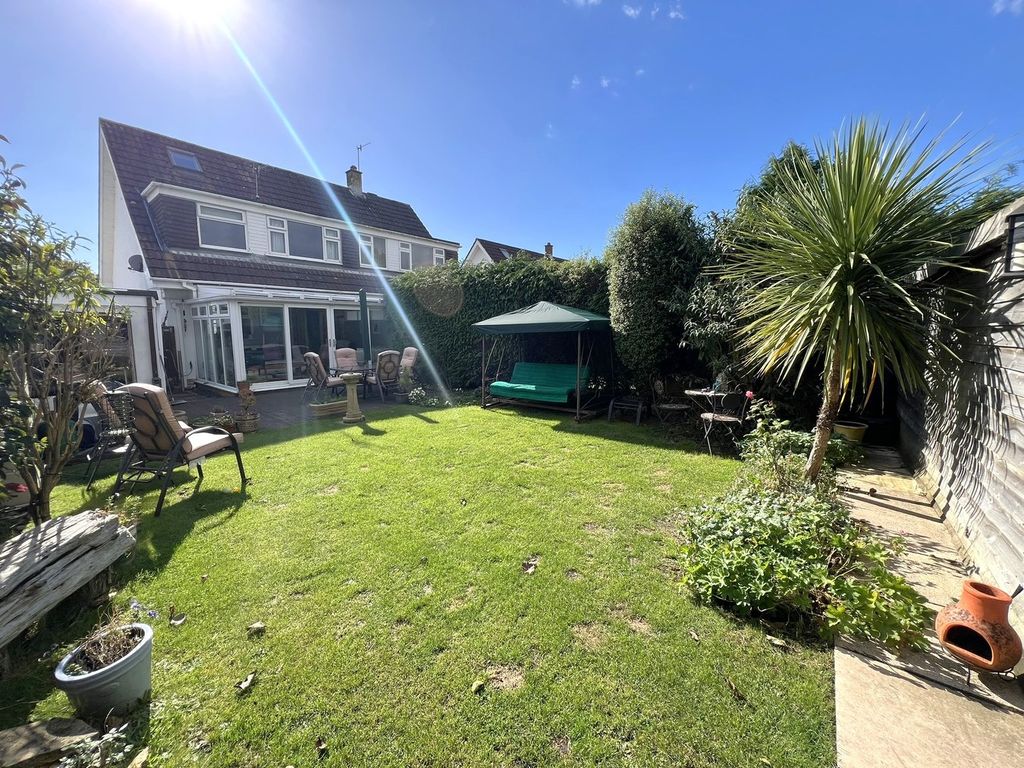 Property photo 1 of 27