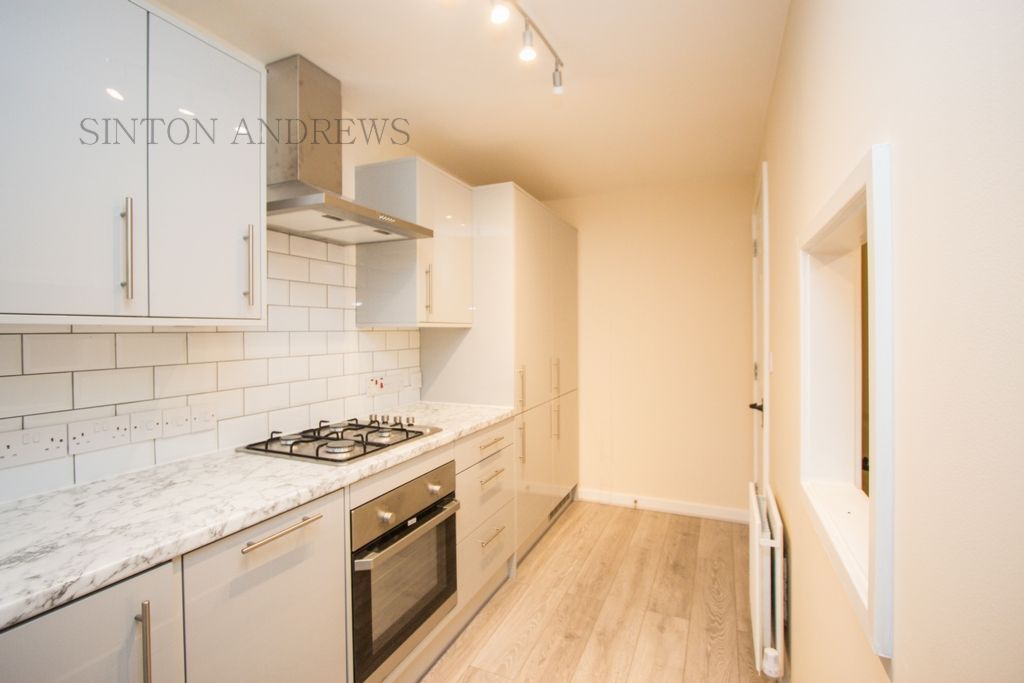 Property photo 2 of 12 Photo 6