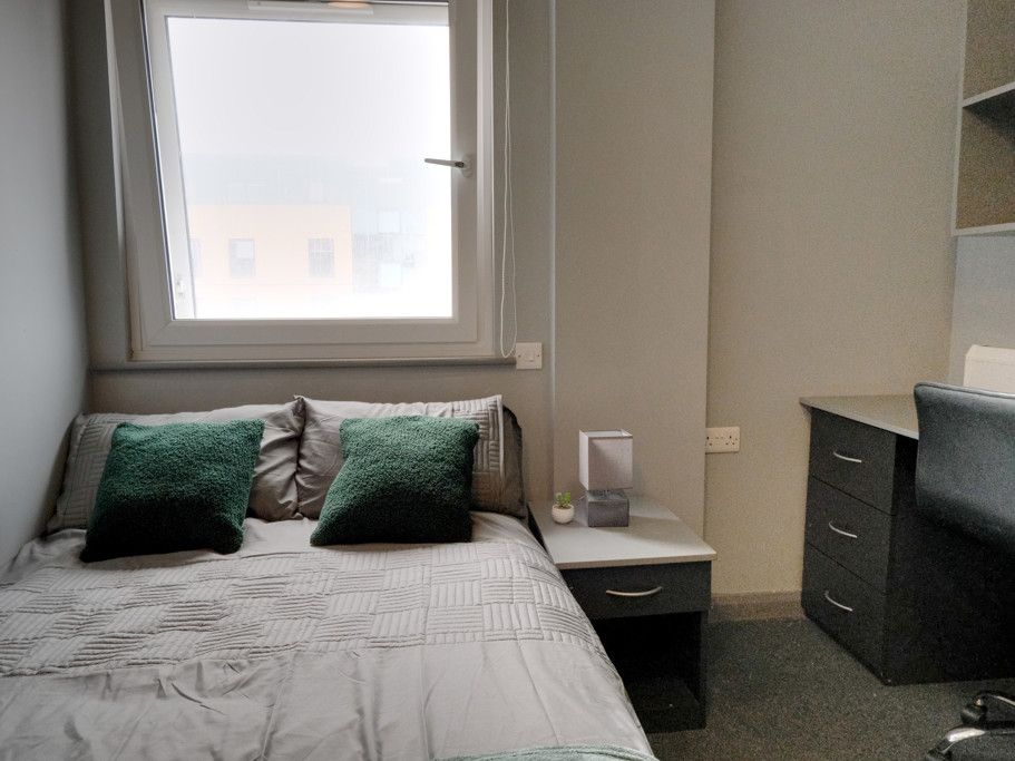 Property photo 3 of 12 Jpg