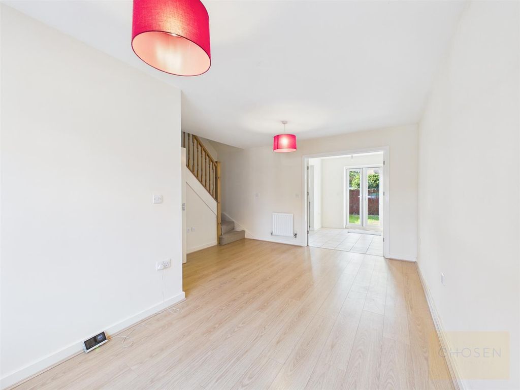 Property photo 3 of 14 Cam01118G0-Pr0604-Still001.Jpg