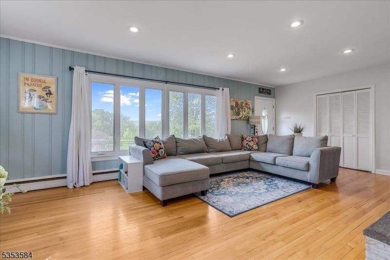 Property photo 2 of 8 <Alttext/>