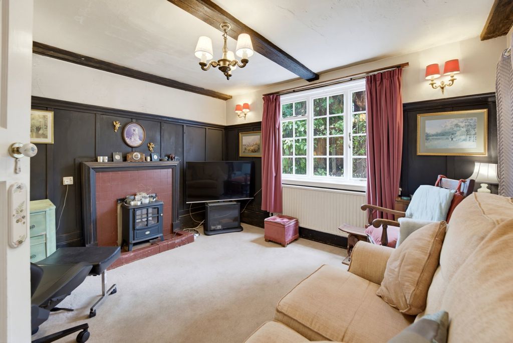 Property photo 2 of 14