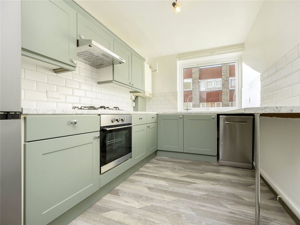 Property photo 1 of 11 Picture No. 08