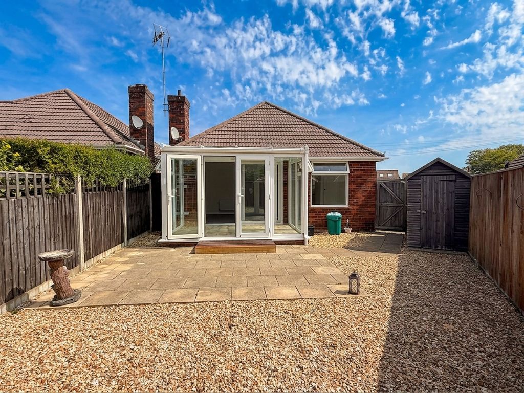 Property photo 2 of 13