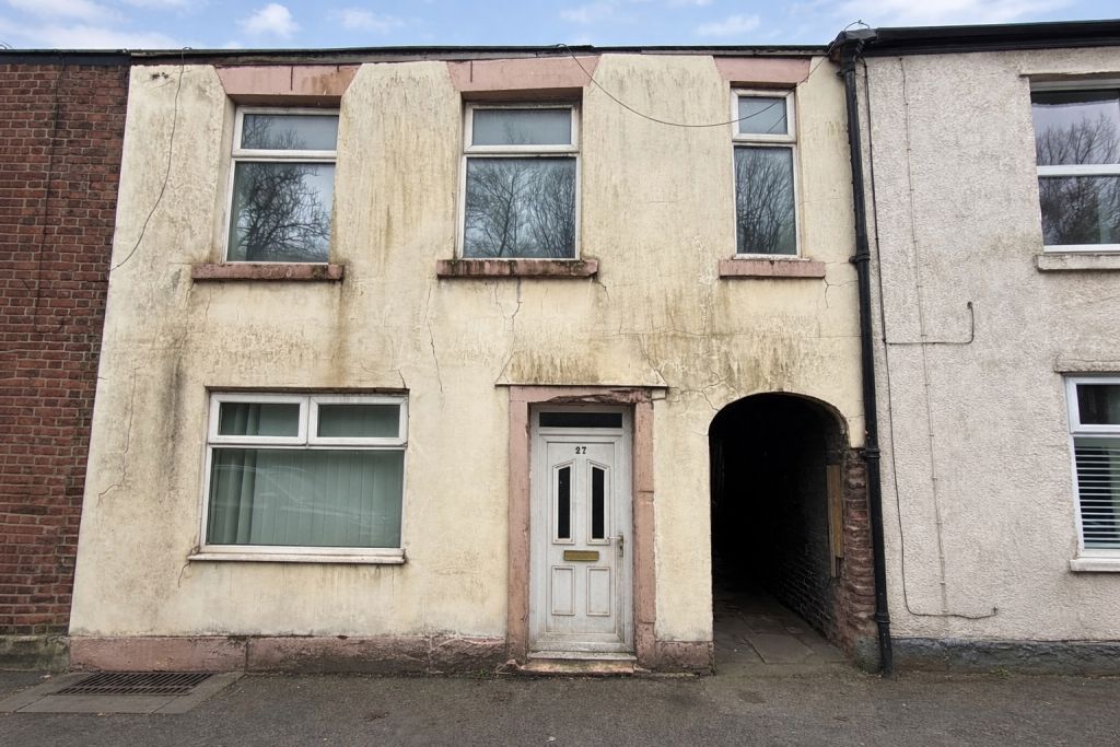 Property photo 1 of 14