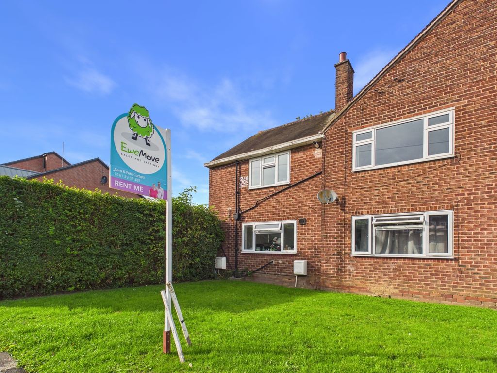 Property photo 1 of 9 Norris Road - Ewemove - External