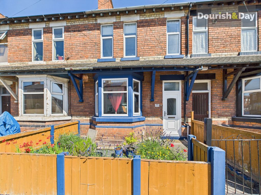 Property photo 1 of 16