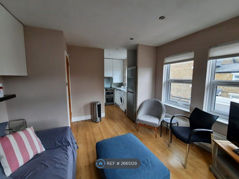 Property photo 3 of 7