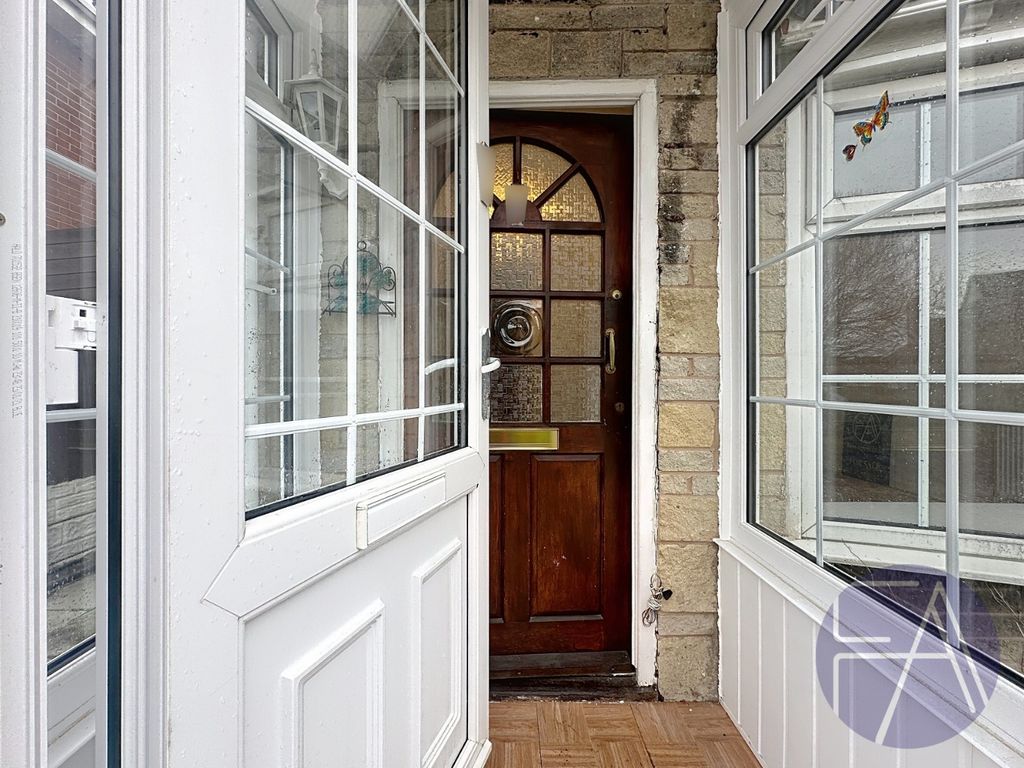 Property photo 2 of 20 4366525