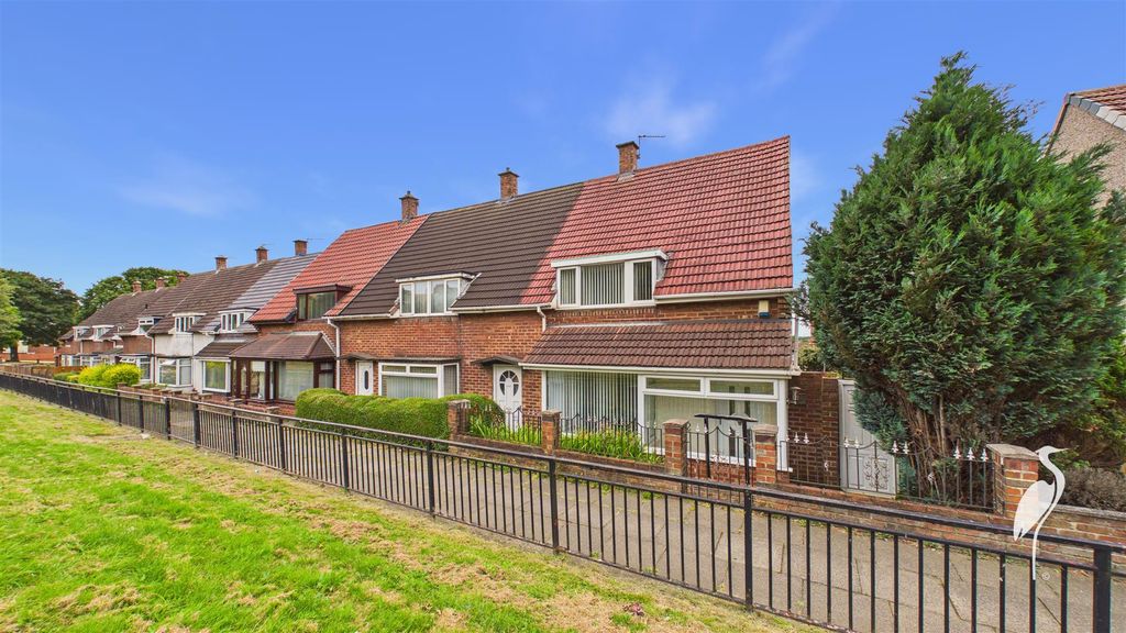 Property photo 1 of 33