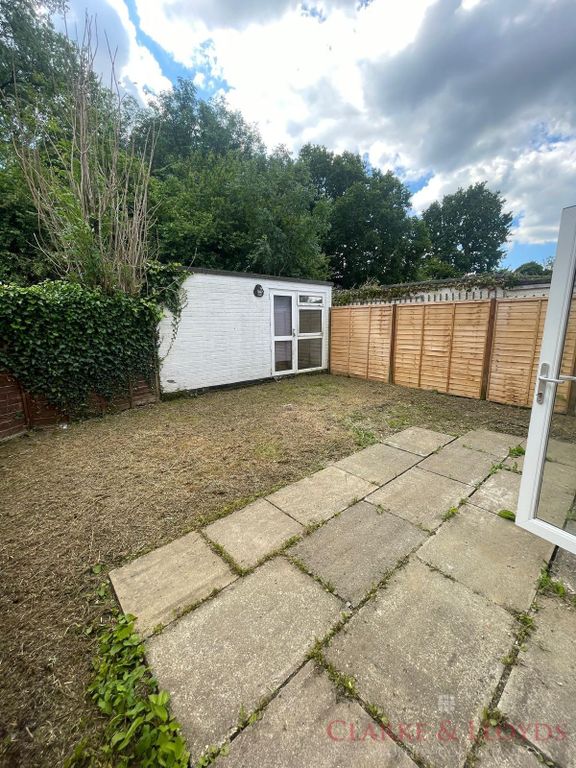 Property photo 3 of 17 Gallery